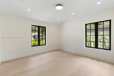 118 Sarto Ave, Coral Gables, FL 33134 - Photo 18