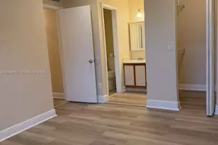 1247 SW 46th Ave, Pompano Beach, FL 33069 - Photo 10