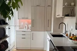 1350 Pennsylvania Ave, Miami Beach, FL 33139 - Photo 8