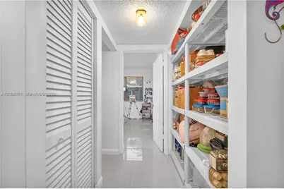 491 Ives Dairy Rd #202-5, Miami, FL 33179 - Photo 10