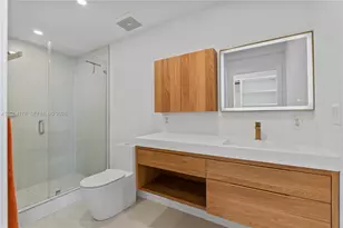 3250 NE 1st Ave, Miami, FL 33137 - Photo 26