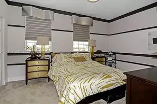 837 SW 147th Ave, Pembroke Pines, FL 33027 - Photo 16