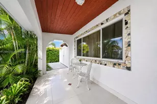 291 W 47th St, Hialeah, FL 33012 - Photo 18
