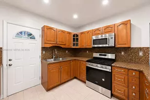 291 W 47th St, Hialeah, FL 33012 - Photo 6