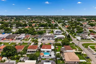 291 W 47th St, Hialeah, FL 33012 - Photo 24