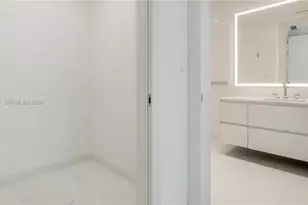 300 Biscayne Blvd Way, Miami, FL 33131 - Photo 20