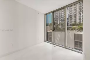300 Biscayne Blvd Way, Miami, FL 33131 - Photo 8