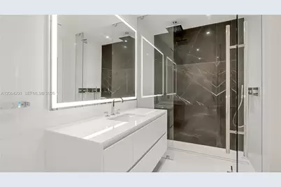 300 Biscayne Boulevard Way #1106E, Miami, FL 33131 - Photo 18
