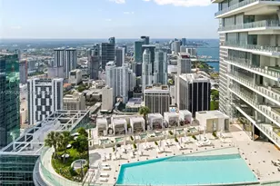 300 Biscayne Blvd Way, Miami, FL 33131 - Photo 6