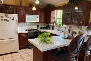 1542 SW 138th Ct, Miami, FL 33184 - Photo 6