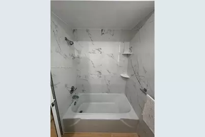 700 Layne Blvd #115, Hallandale Beach, FL 33009 - Photo 14