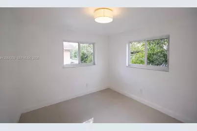 552 NE 61st St #4, Miami, FL 33137 - Photo 6
