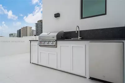 3228 NE 7th St, Pompano Beach, FL 33062 - Photo 36