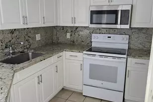 4149 N Haverhill Rd, West Palm Beach, FL 33417 - Photo 10