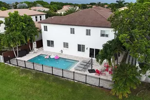 3964 NE 15th St, Homestead, FL 33033 - Photo 4