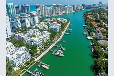 6203 Laguna Path N, Miami Beach, FL 33141 - Photo 42