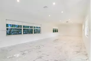 52 Camden Dr, Bal Harbour, FL 33154 - Photo 14