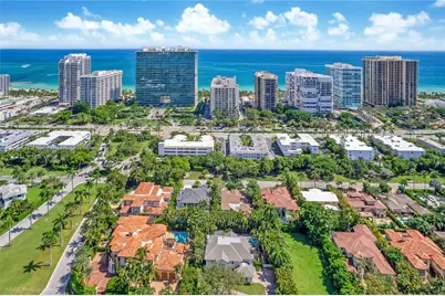 52 Camden Dr, Bal Harbour, FL 33154 - Photo 2