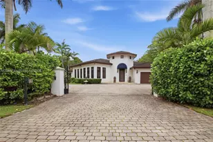 6200 SW 97th Ave, Miami, FL 33173 - Photo 1