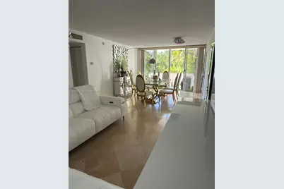 2160 SW 16th Ave #320, Miami, FL 33145 - Photo 2