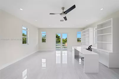 411 NW 125th Ave, Miami, FL 33182 - Photo 14
