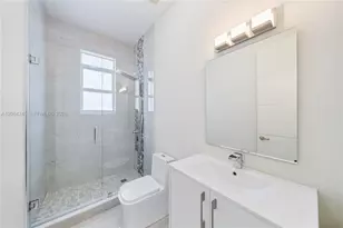 411 NW 125th Ave, Miami, FL 33182 - Photo 16