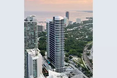 60 SW 13th St #3424, Miami, FL 33130 - Photo 1