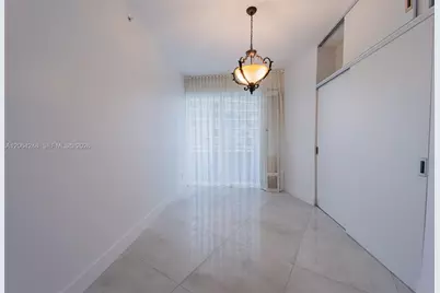 60 SW 13th St #3424, Miami, FL 33130 - Photo 4