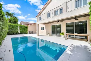 10877 SW 152nd Pl, Miami, FL 33196 - Photo 12