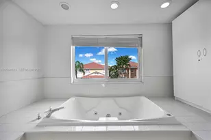 10877 SW 152nd Pl, Miami, FL 33196 - Photo 38