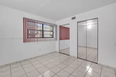 5249 NW 7th St #416, Miami, FL 33126 - Photo 6