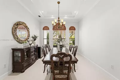 10181 NW 131st St, Hialeah Gardens, FL 33018 - Photo 12