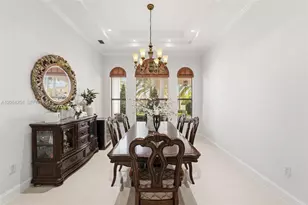 10181 NW 131st St, Hialeah Gardens, FL 33018 - Photo 12