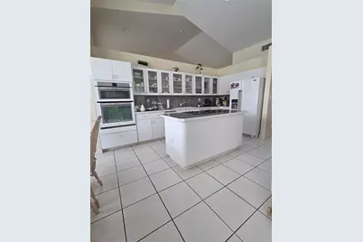 8235 SW 85th Ter, Miami, FL 33143 - Photo 18