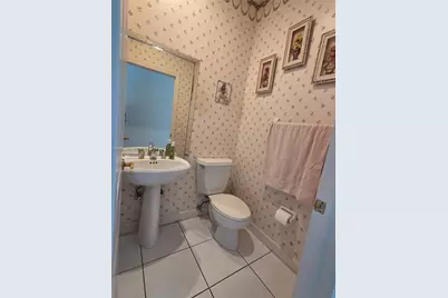 8235 SW 85th Ter, Miami, FL 33143 - Photo 10
