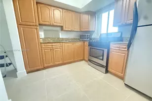7737 SW 88th St, Miami, FL 33156 - Photo 6