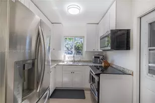 6881 Freedom St, Hollywood, FL 33024 - Photo 6