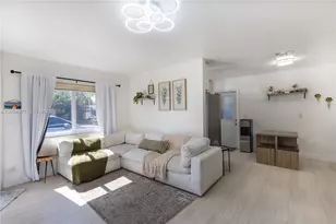 6881 Freedom St, Hollywood, FL 33024 - Photo 4