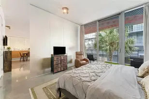 250 NW 24th St, Miami, FL 33127 - Photo 10