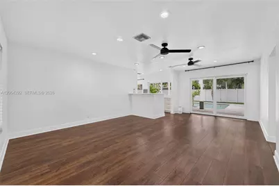 4490 NW 19th Way, Oakland Park, FL 33309 - Photo 6