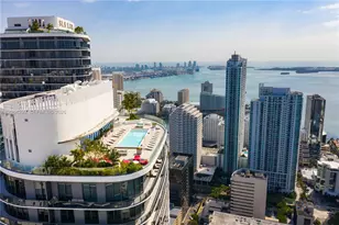 45 SW 9th St, Miami, FL 33130 - Photo 20