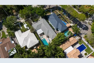711 NE 72nd Ter, Miami, FL 33138 - Photo 40