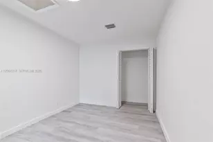 25 NW 78th St, Miami, FL 33150 - Photo 22
