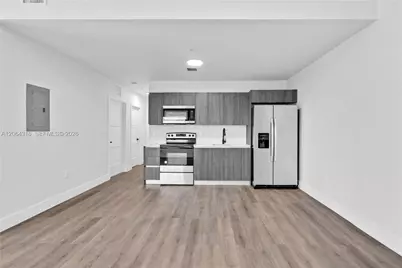 1021 NW 1st St #301, Miami, FL 33128 - Photo 8