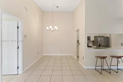 2734 N Nob Hill Rd, Sunrise, FL 33322 - Photo 10