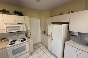 13654 SW 124th Avenue Rd, Miami, FL 33186 - Photo 4