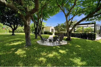 7240 Sunset Dr, Miami, FL 33143 - Photo 38