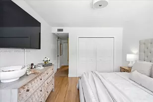 7240 Sunset Dr, Miami, FL 33143 - Photo 18