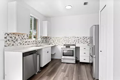 2445 SE 14th Ave #375, Homestead, FL 33035 - Photo 4