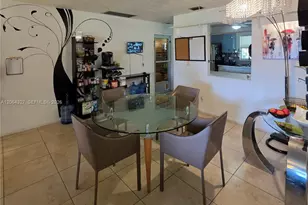 613 SE 46th Ter, Cape Coral, FL 33904 - Photo 8